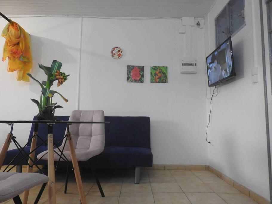Studio Hibiscus-Ch Vue Sur Mer,Plage,Clim Les Anses-d'Arlets Luaran gambar